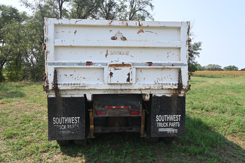 1988 IHC 8300 dump truck