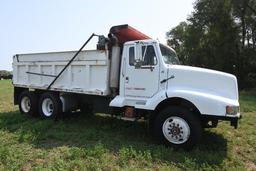 1988 IHC 8300 dump truck