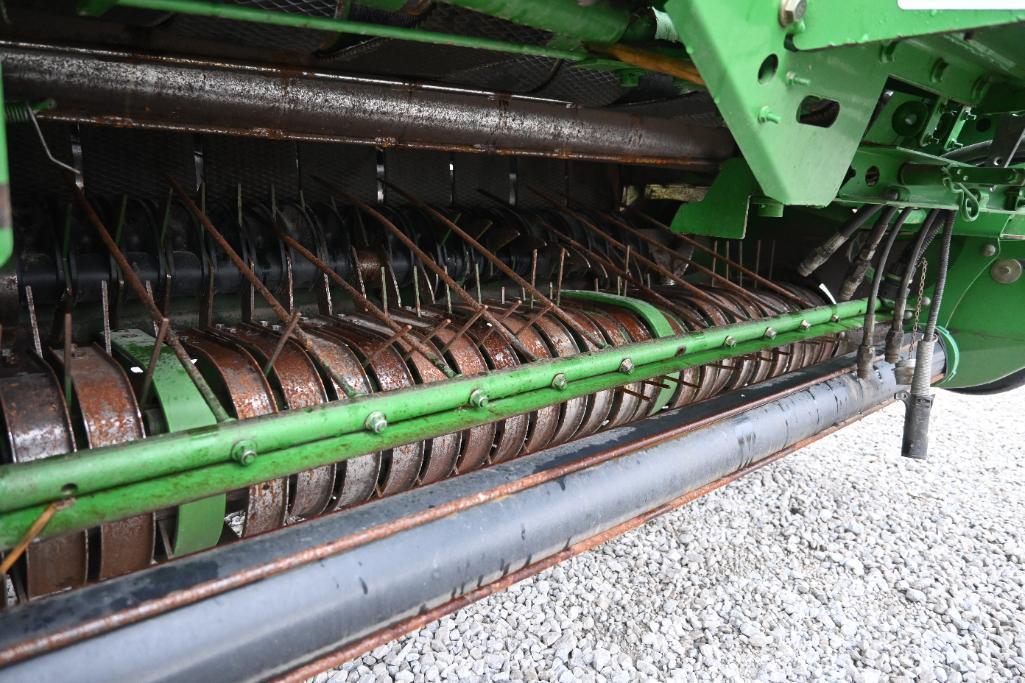 2008 John Deere 568 round baler