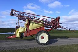 Hardi NP1100 pull-type sprayer