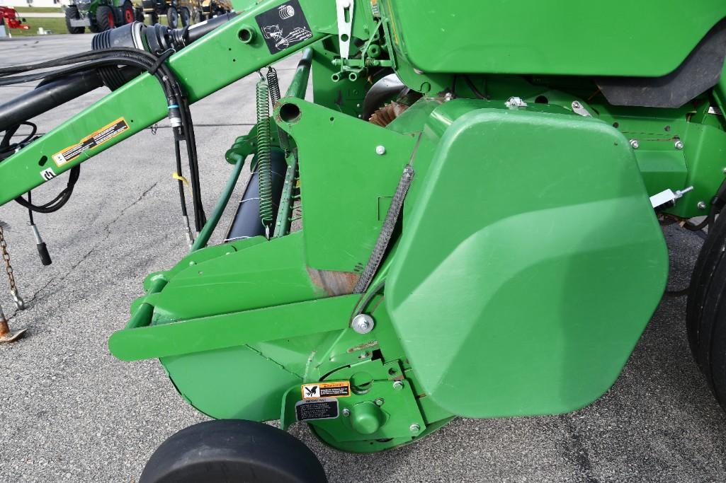 2018 John Deere 450M round baler