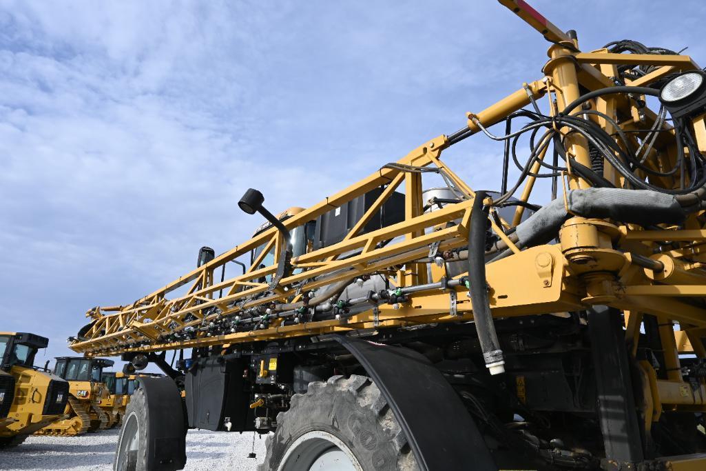 2015 Ag-Chem RoGator 1100B self-propelled sprayer