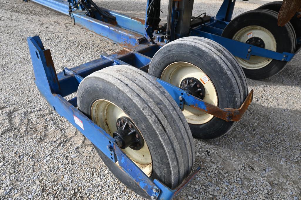 2009 Kinze 3600 16 row 30" planter