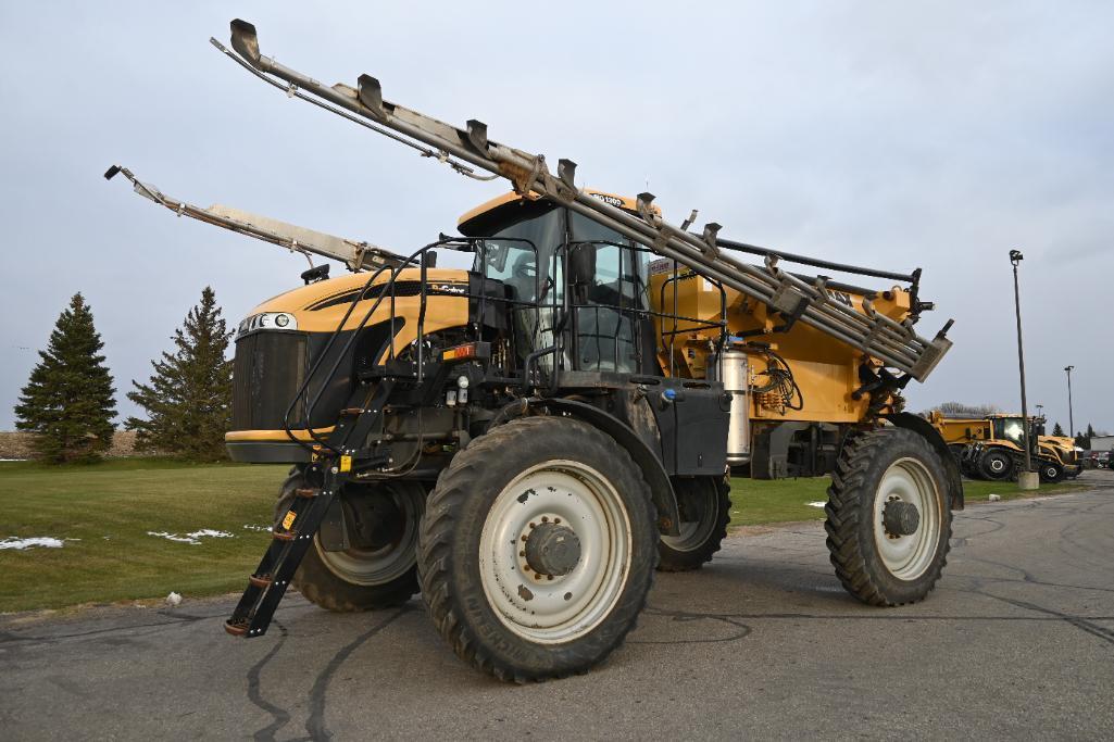 2014 Ag-Chem RoGator 1300B self-propelled applicator