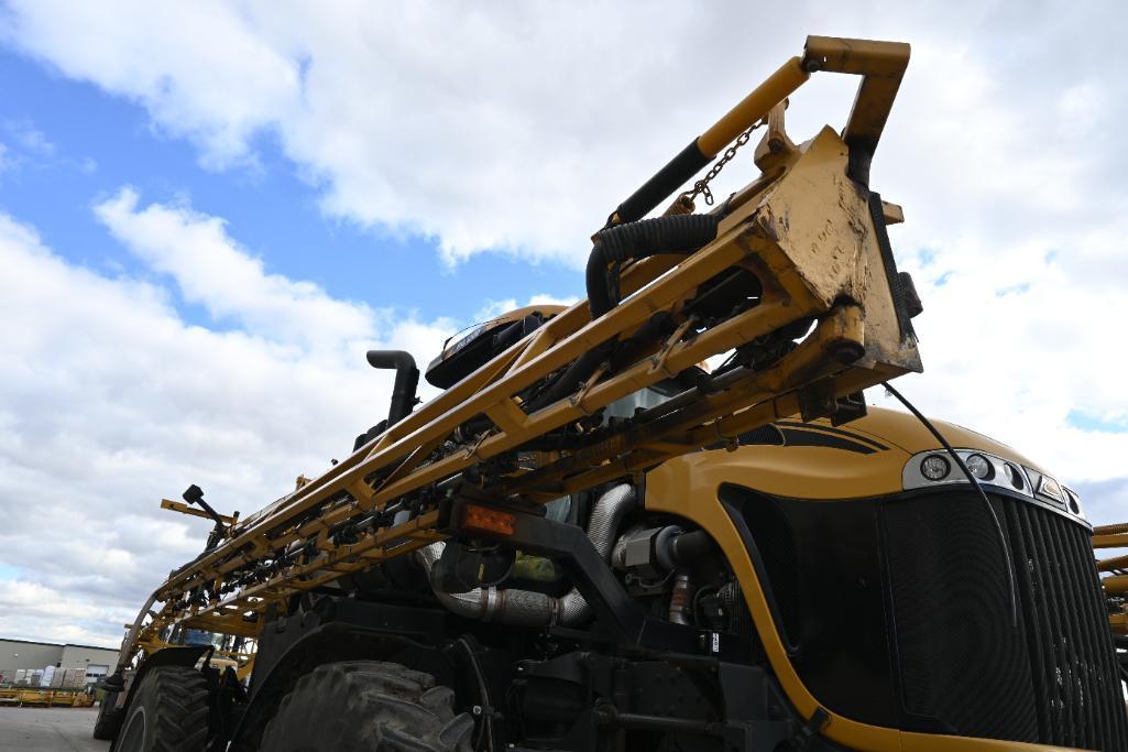 2013 Ag-Chem RoGator 1300 self-propelled sprayer