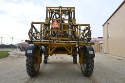 1999 Ag-Chem RoGator 854 self-propelled sprayer