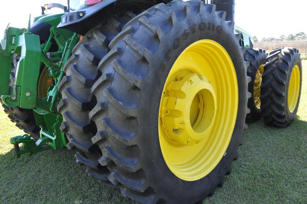 2019 John Deere 8370R MFWD tractor