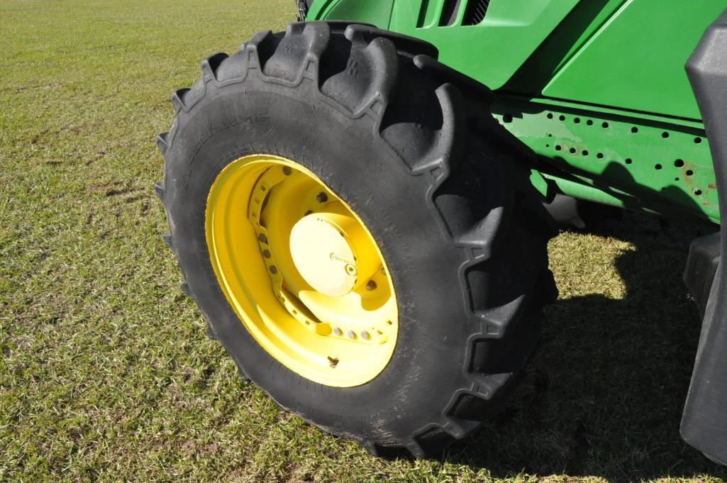 2015 John Deere 6155R MFWD tractor