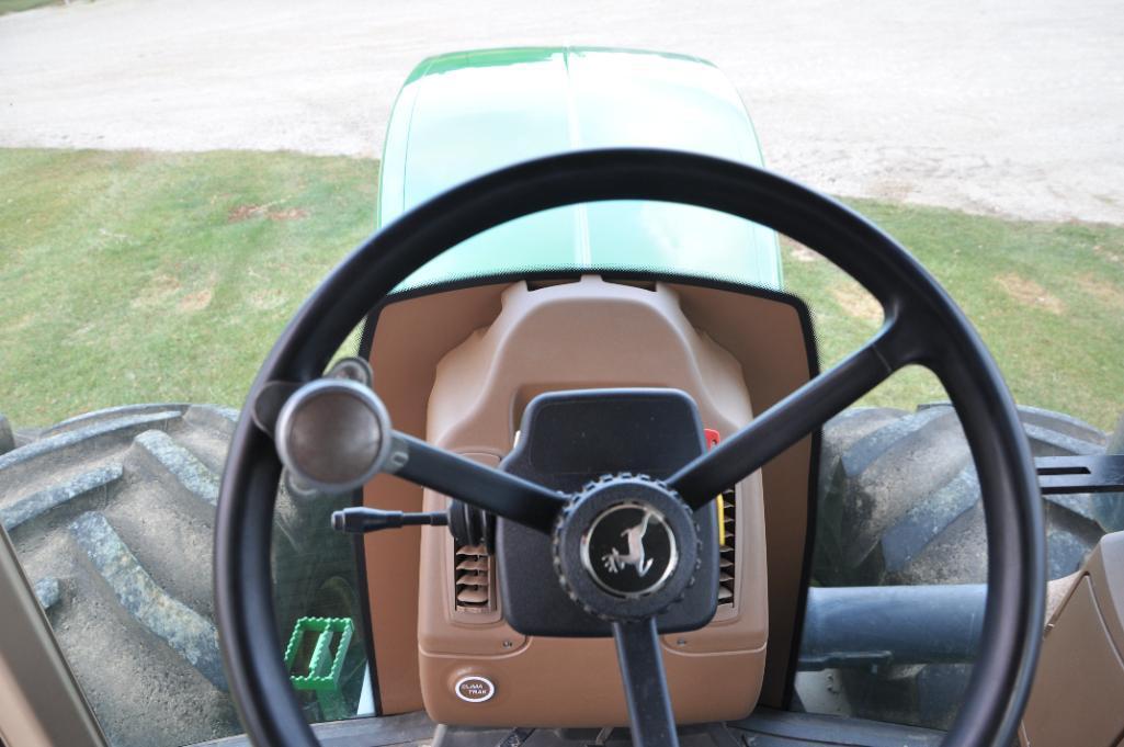 2007 John Deere 9520 4WD tractor