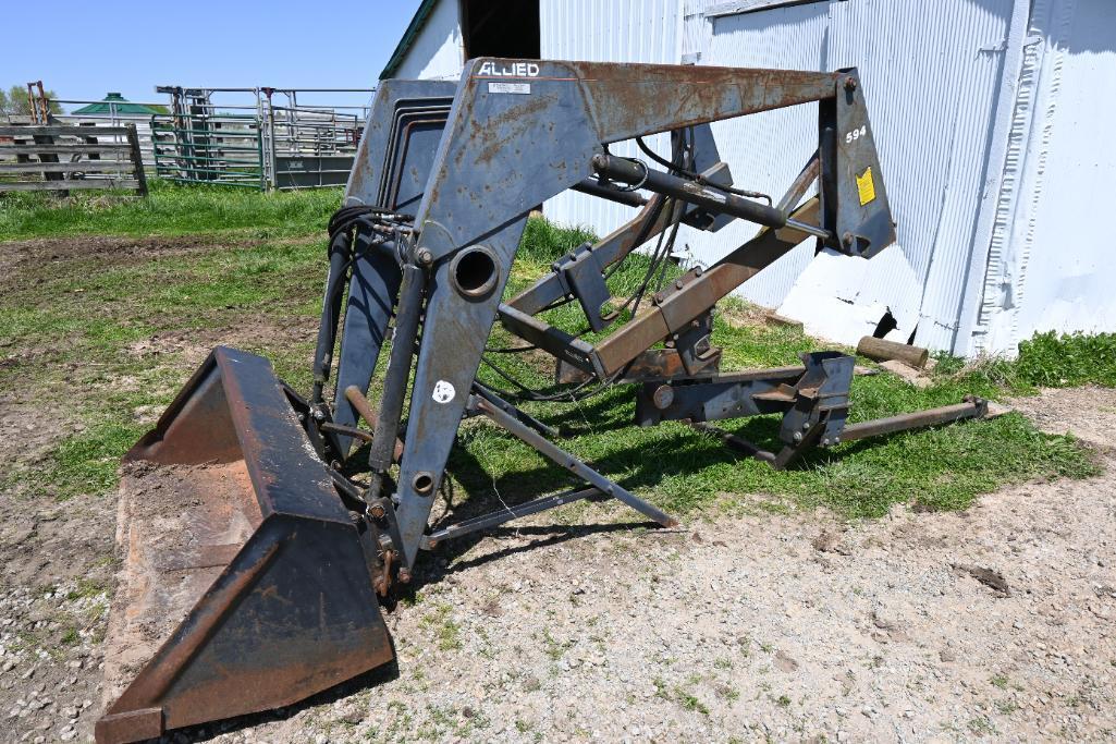 Allied 594 loader w/ 6' material bucket & brackets off Allis Chalmers 6060 tractor