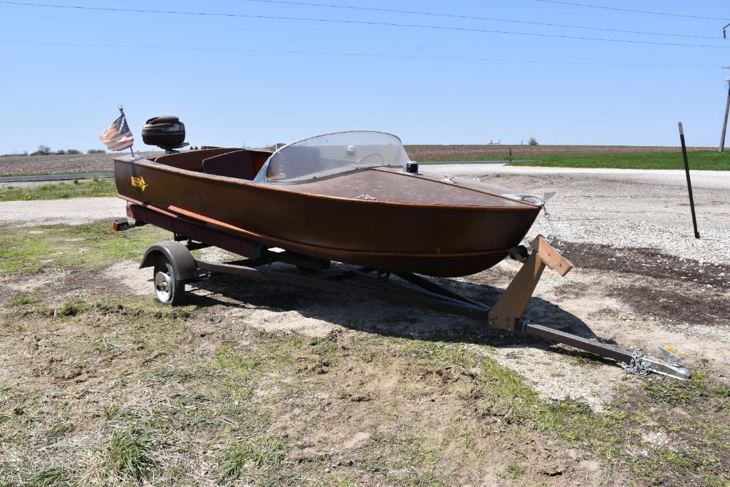 1950's 12 ft. Wooden Yellow Jacket