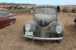 1940 Ford Deluxe