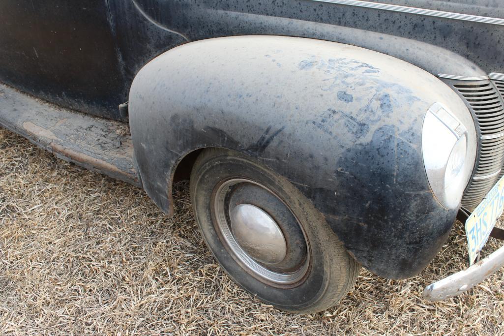 1940 Ford Deluxe