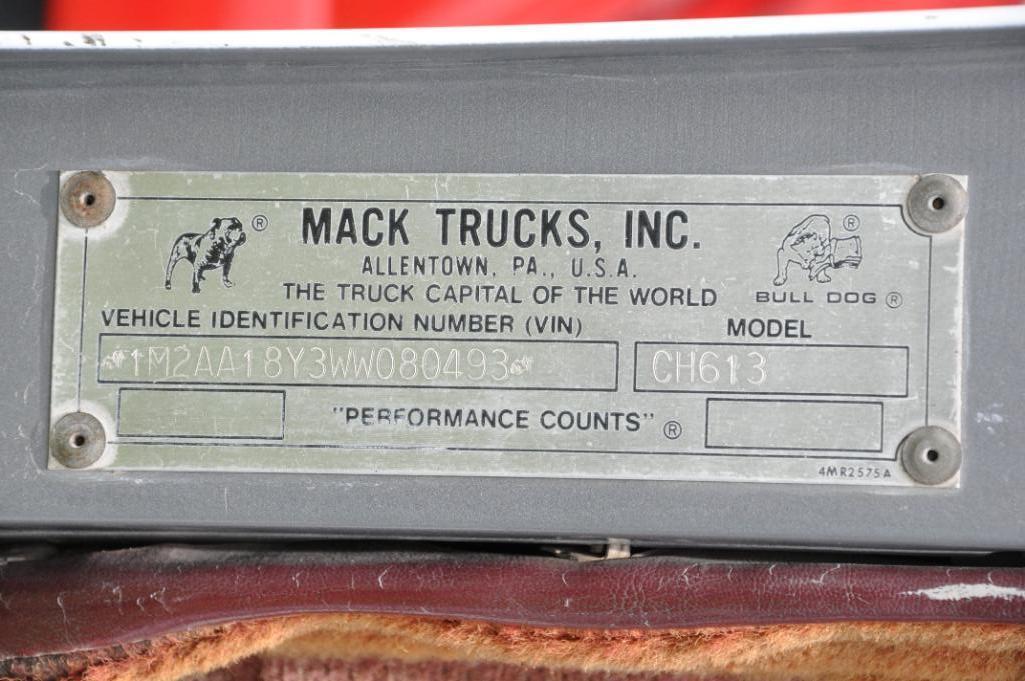 1998 Mack CH613 day cab semi