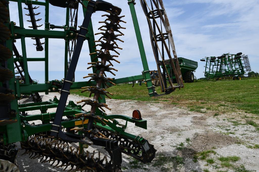 2018 Great Plains 3000TM Turbo Max 30' vertical tillage tool