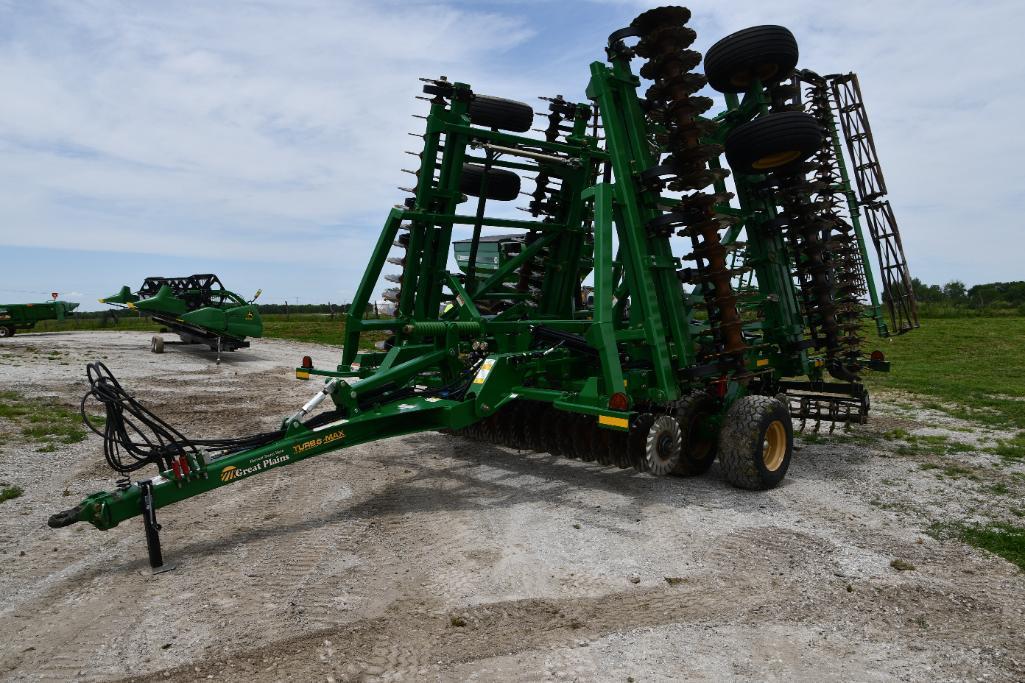 2018 Great Plains 3000TM Turbo Max 30' vertical tillage tool