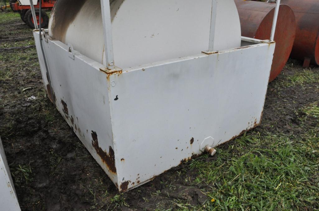 Kay 1,000 gal. fuel tank