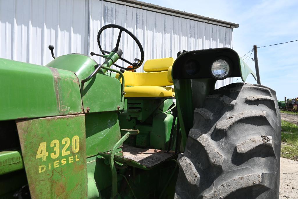 1972 John Deere 4320 2wd tractor