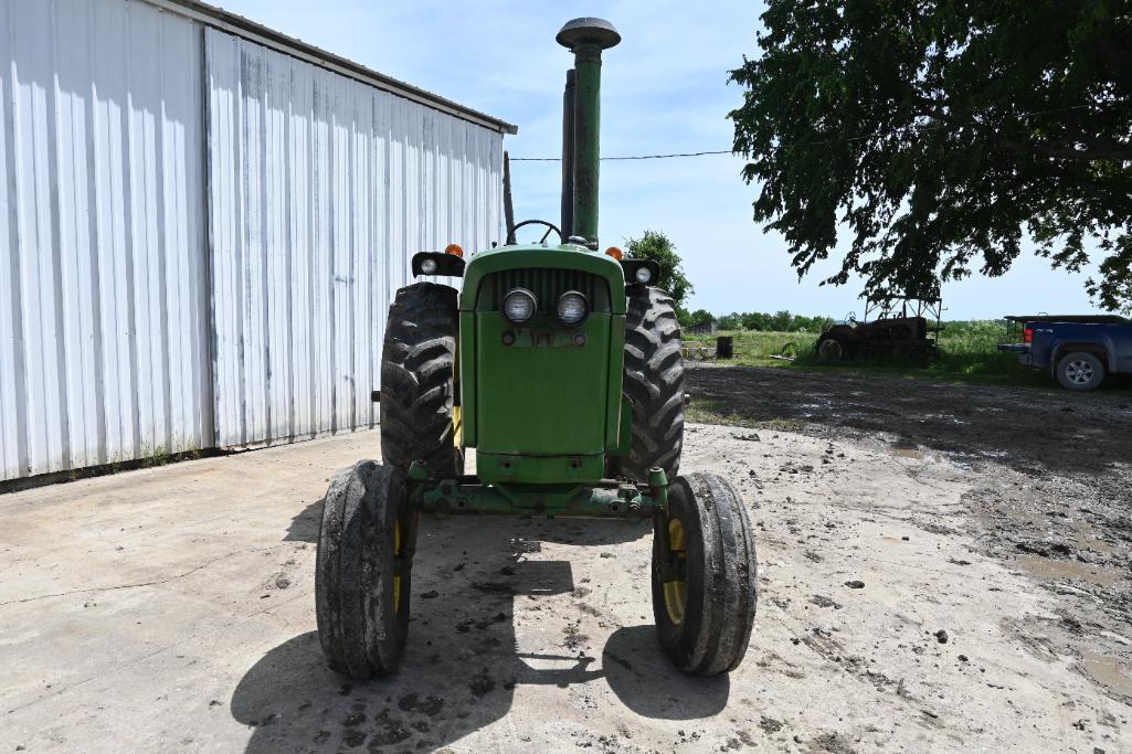 1972 John Deere 4320 2wd tractor