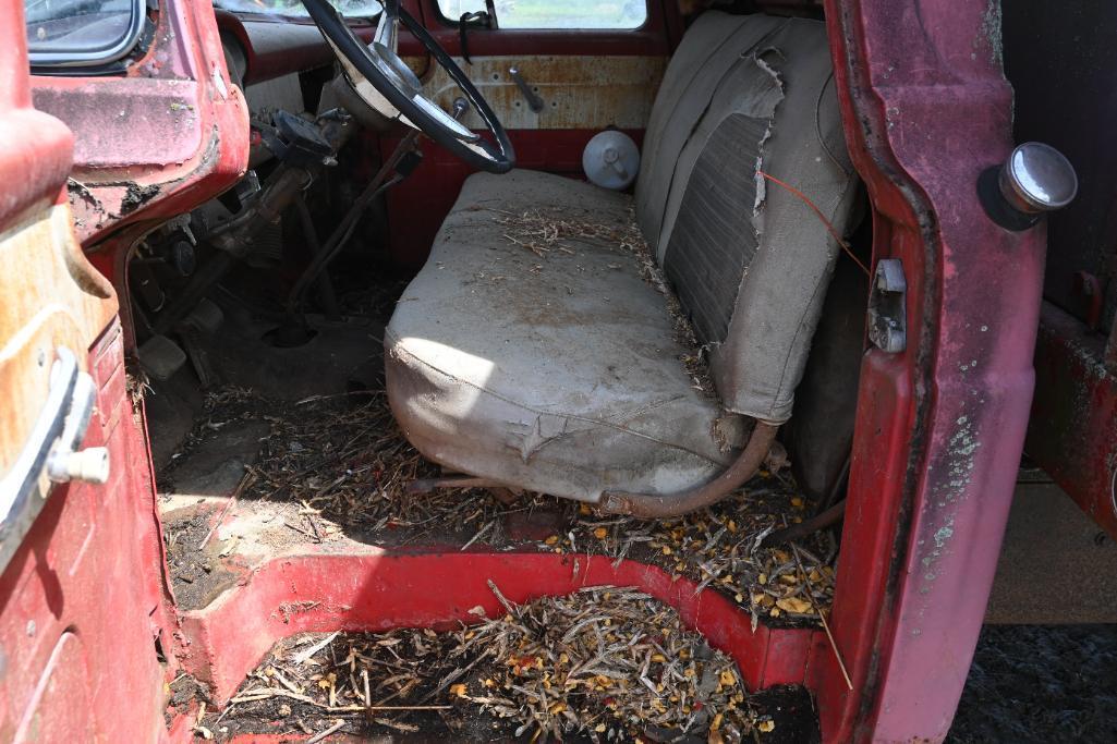 1959 Ford F600 grain truck