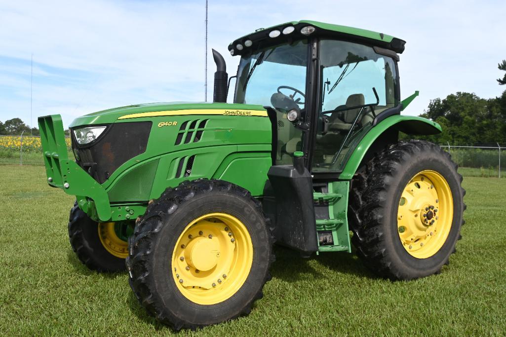 2015 John Deere 6140R MFWD tractor