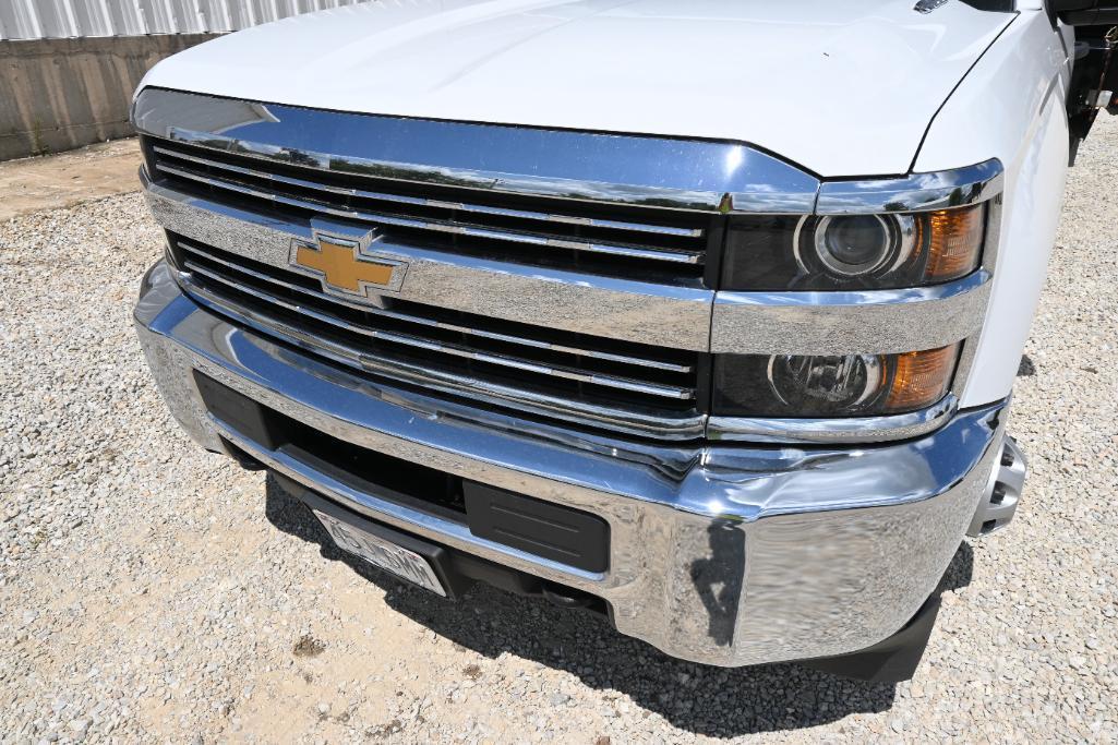 2015 Chevrolet Silverado 3500HD 4wd dump truck