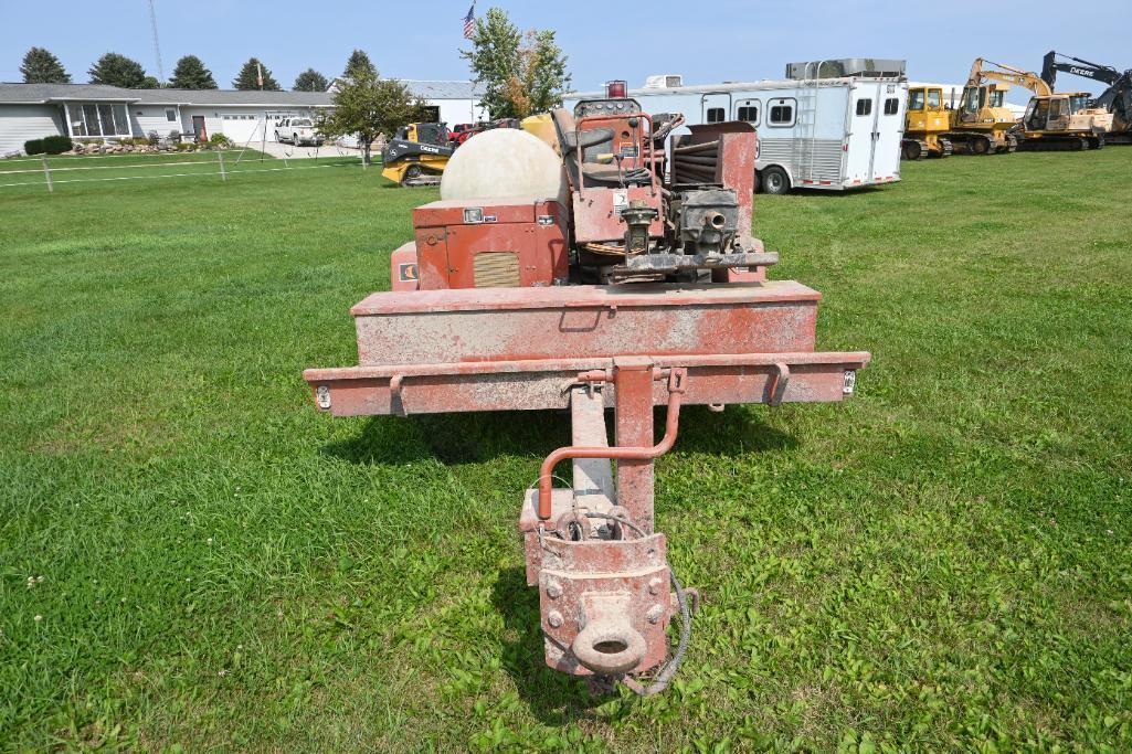 1995 Ditch Witch JT820 directional boring machine