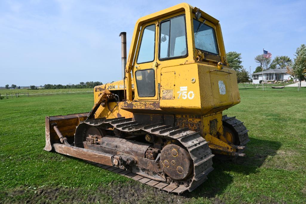 1984 John Deere 750 dozer