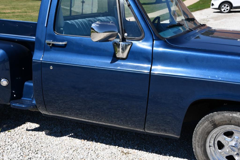 1974 Chevrolet C-10 step side pickup