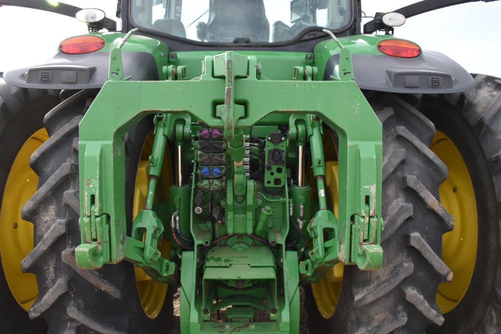 2013 John Deere 8360R MFWD tractor