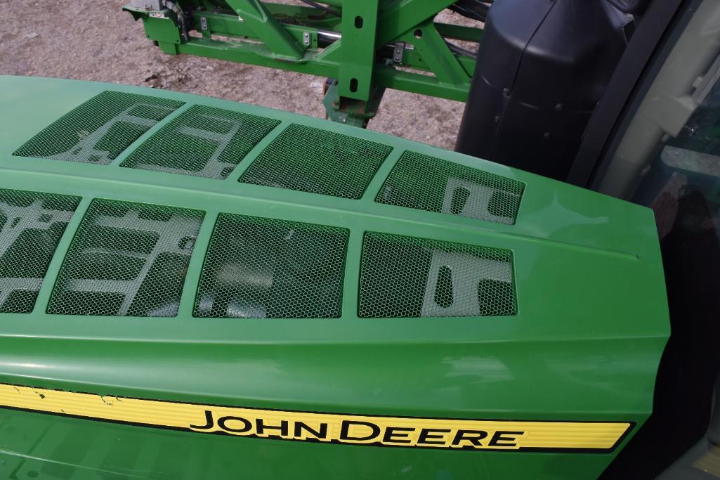 2017 John Deere R4038 self-propelled sprayer