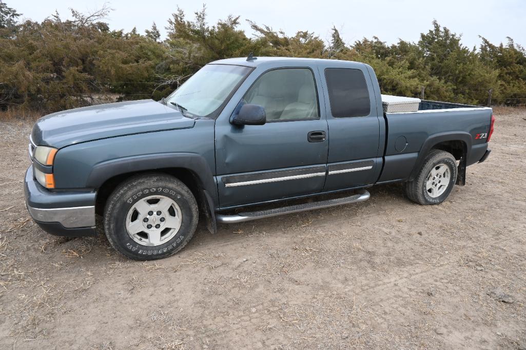 2006 Chevy Z71 1500 4wd pickup