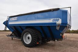 2013 Kinze 1300 grain cart