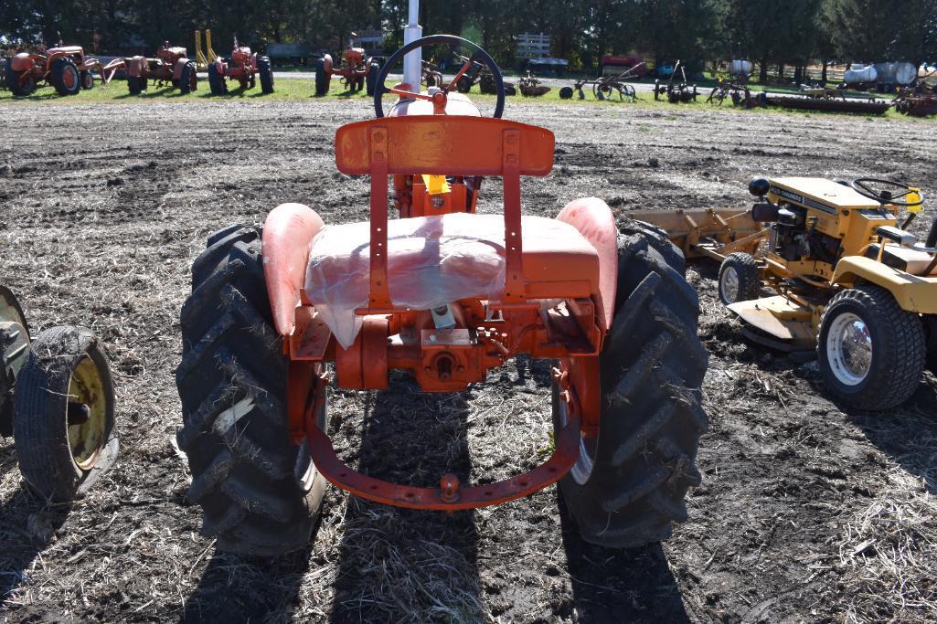 Allis Chalmers B 2wd tractor