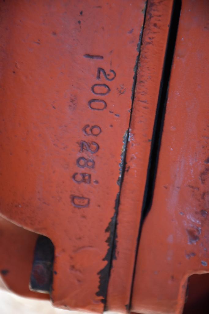 Allis Chalmers 200 2wd tractor