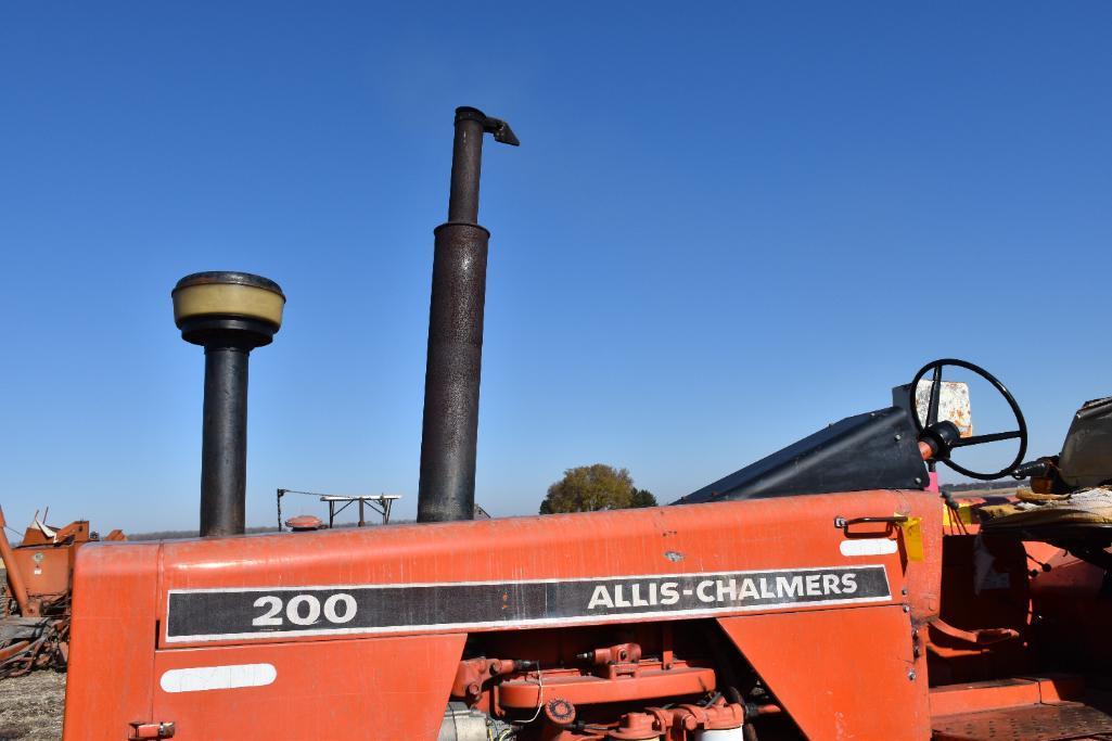 Allis Chalmers 200 2wd tractor