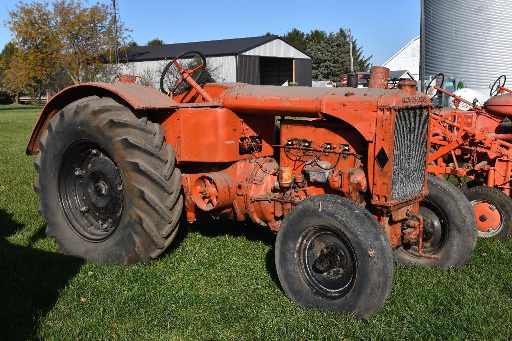 Allis Chalmers U 2wd tractor