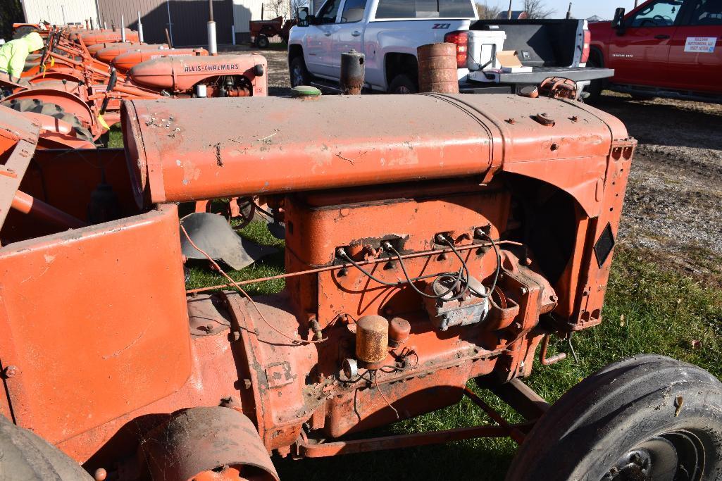 Allis Chalmers U 2wd tractor