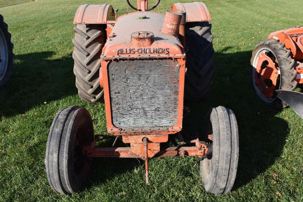 Allis Chalmers U 2wd tractor