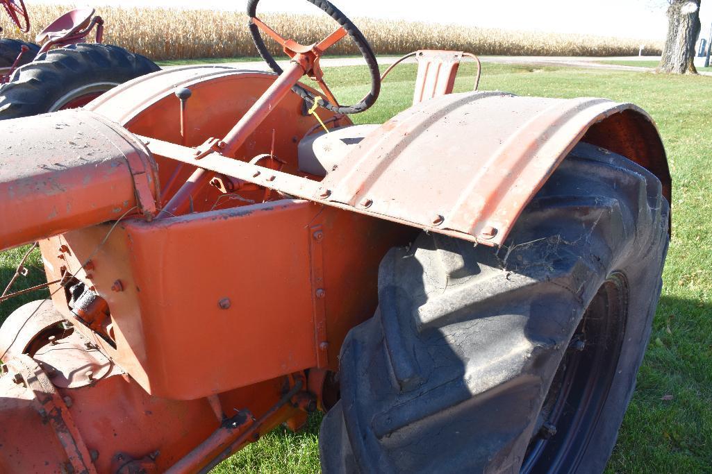 Allis Chalmers U 2wd tractor