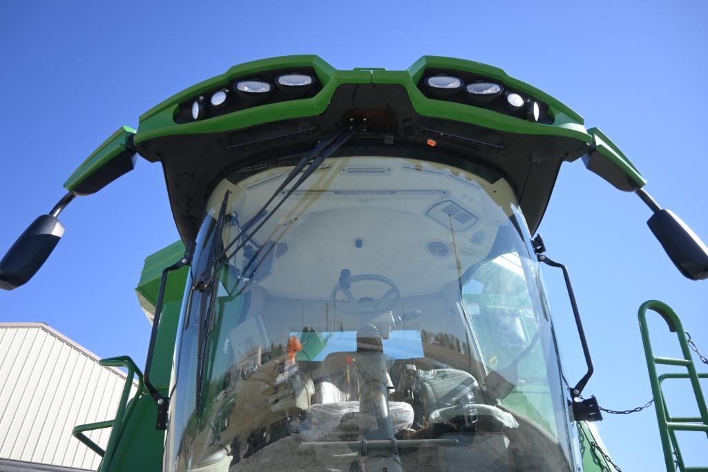 2020 John Deere S770 2wd combine