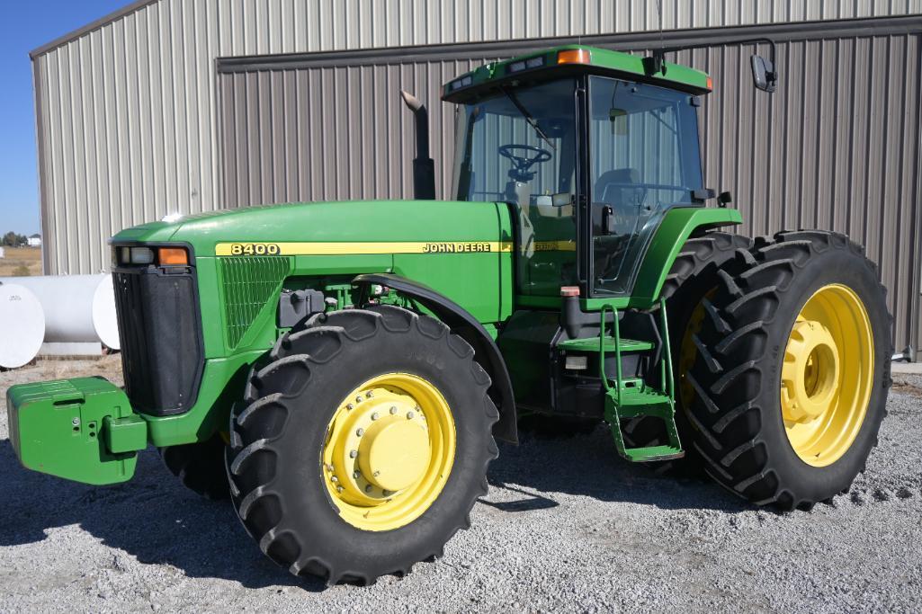 1998 John Deere 8400 MFWD tractor