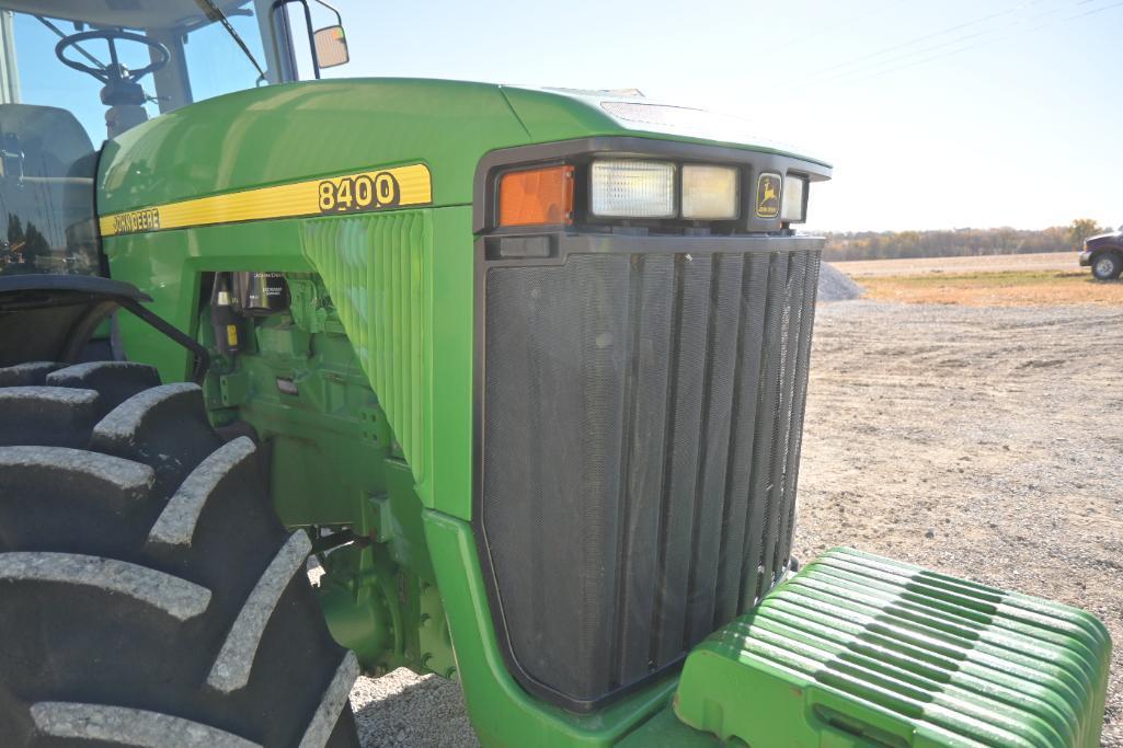 1998 John Deere 8400 MFWD tractor