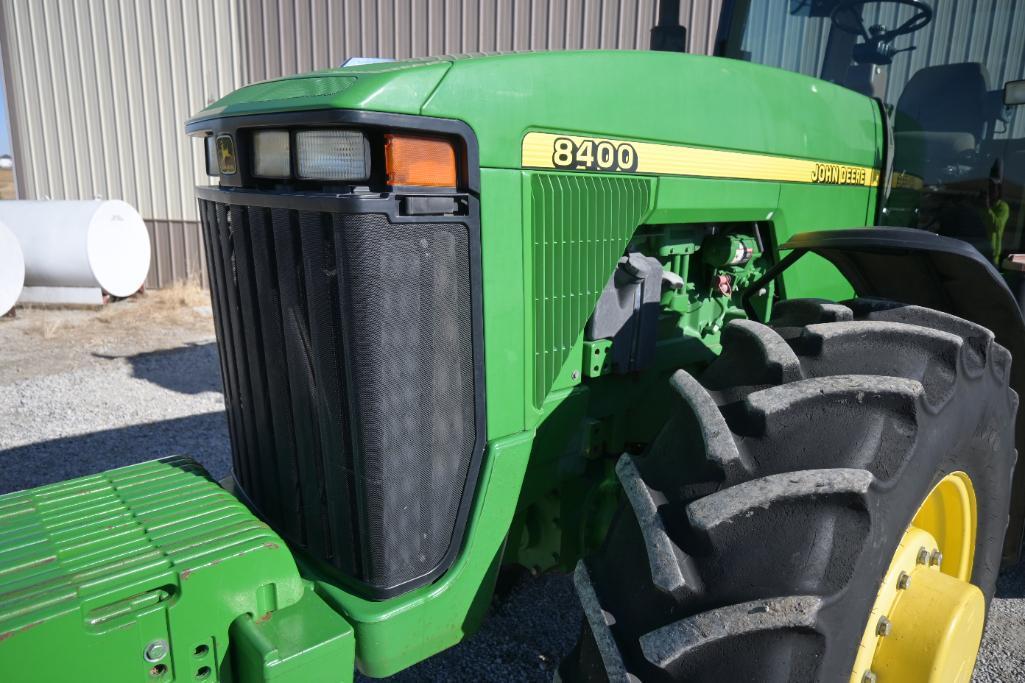 1998 John Deere 8400 MFWD tractor