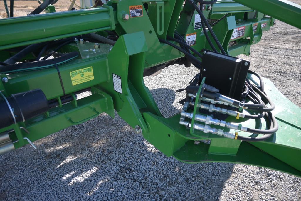 2013 John Deere 2510H 15 knife NH3 applicator