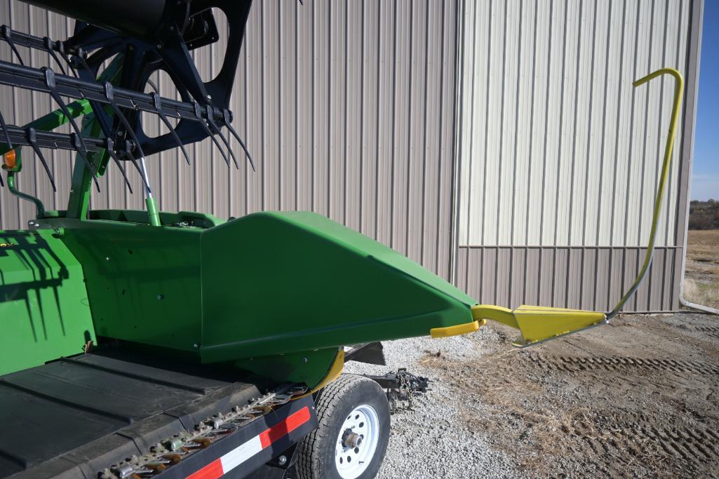 2013 John Deere 635FD 35' flex draper head