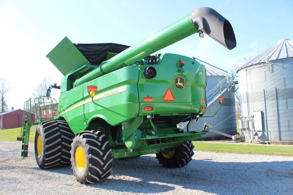 2018 John Deere S760 2wd combine