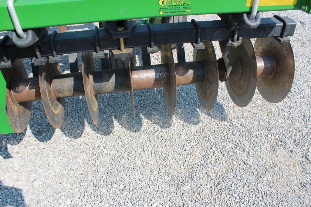 2011 John Deere 714 11 shank disc chisel