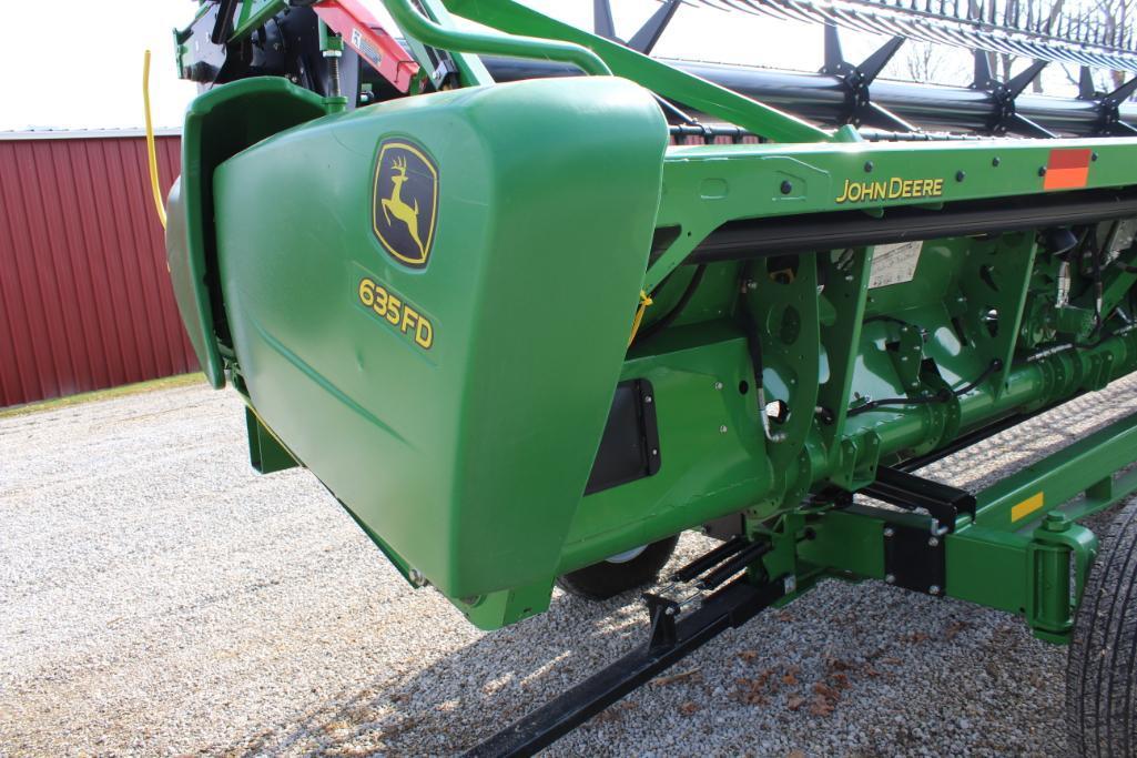 2018 John Deere 635FD 35' Hydraflex flex draper