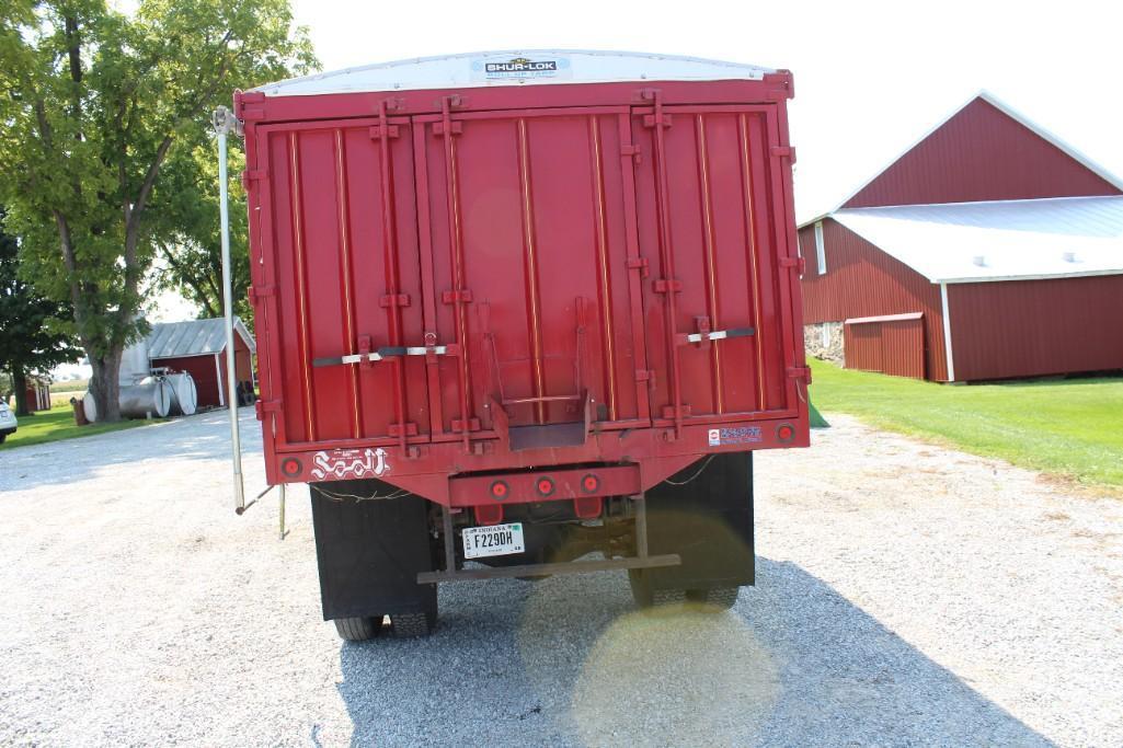 1987 GMC 7000 grain truck